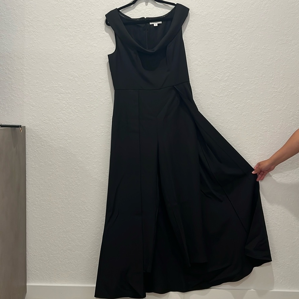 KAY UNGER NEW YORK black jumpsuit with cape